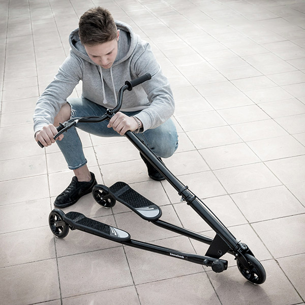 Speedy trehjulig skoter