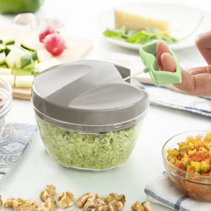 Mini grönsakshackare med snördrag